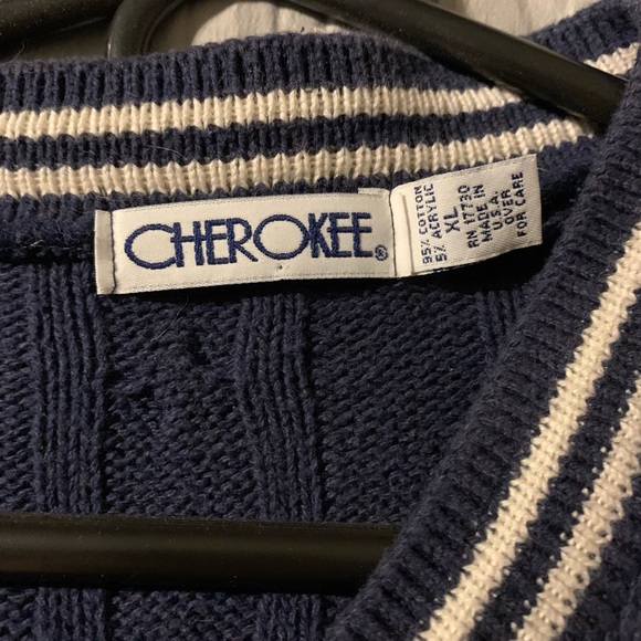 Navy Blue Cherokee V-Neck Sweater Size XL Vintage! - Picture 2 of 2
